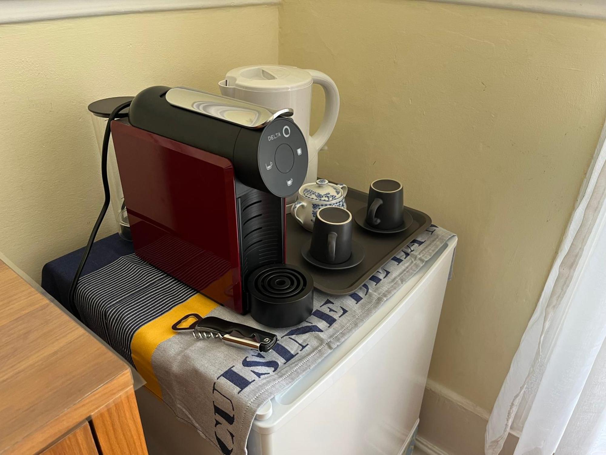 Quarto No Apartamento Pombal Lisboa Екстериор снимка